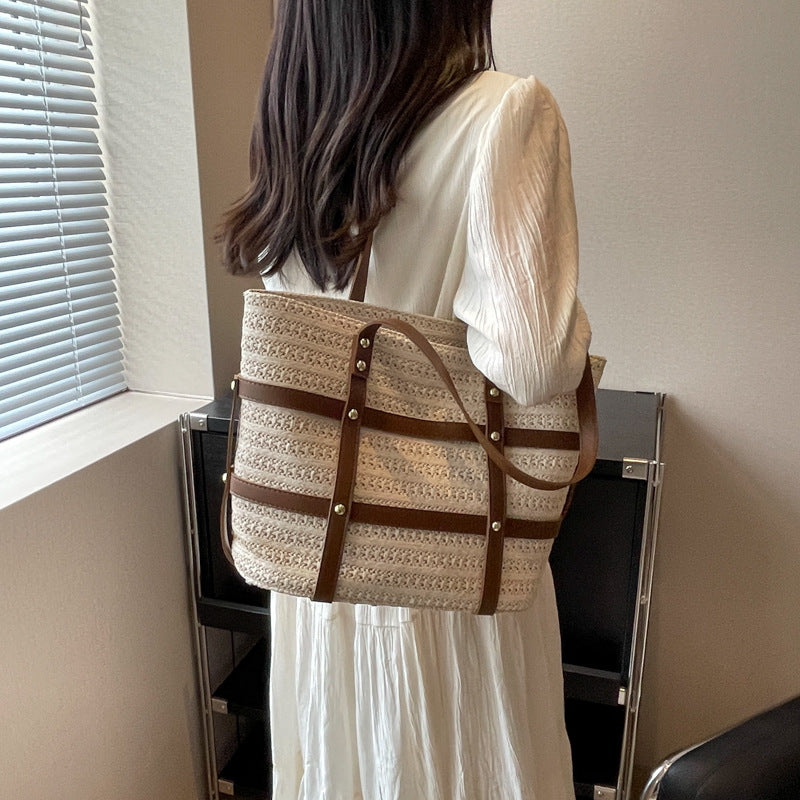 Women's Straw Woven Tote Bag for Summer Vacations